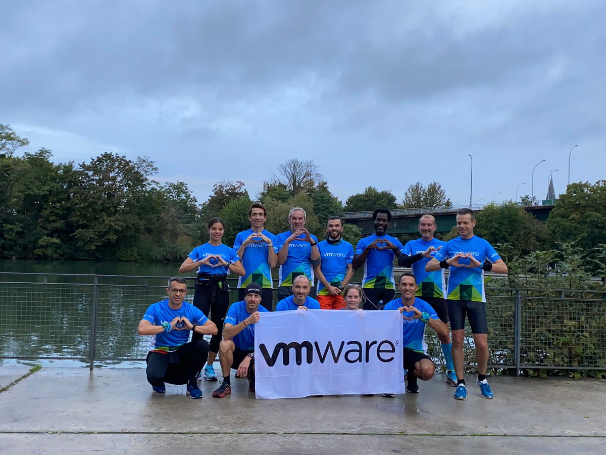 CVmware's tweet photo. J-11….L’Equipe VMware Course du Cœur en week-end de préparation!  
#DonDorganeJeDisOui #LicorneAPeuPres @LaCourseduCoeur https://t.co/0O5MlQfTna