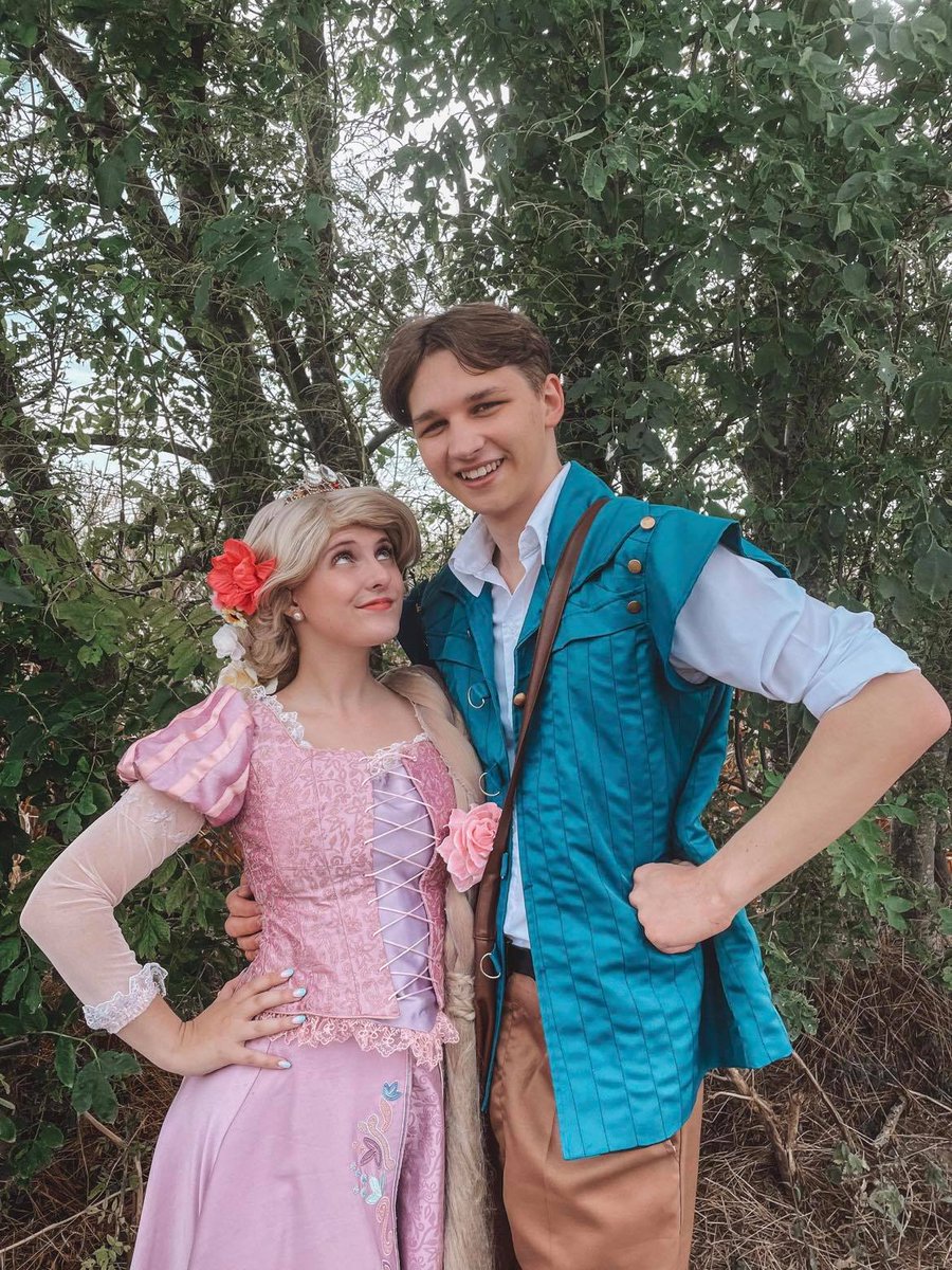 lppmansfield's tweet photo. IT'S ACADEMY DAY!! 🌸 Did you know that Rapunzel and Flynn will also be there? We are sooooo so excited. See you soon everyone! 💖💜👑✨ https://t.co/2Qs6aeAfxa