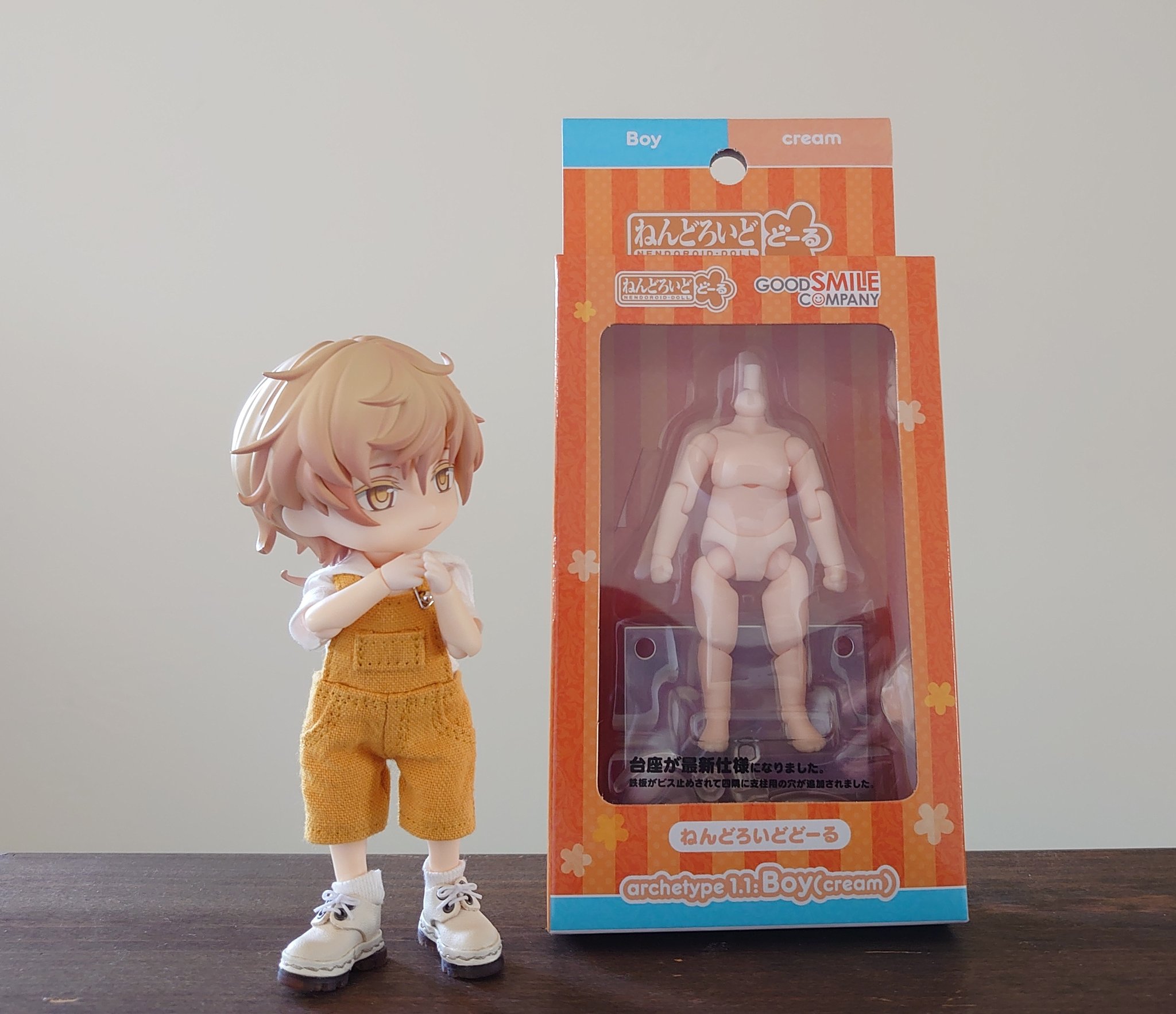 ねんどいどどーる　アーモンドミルク　セット ねんどろいどどーるアーモンドミルク