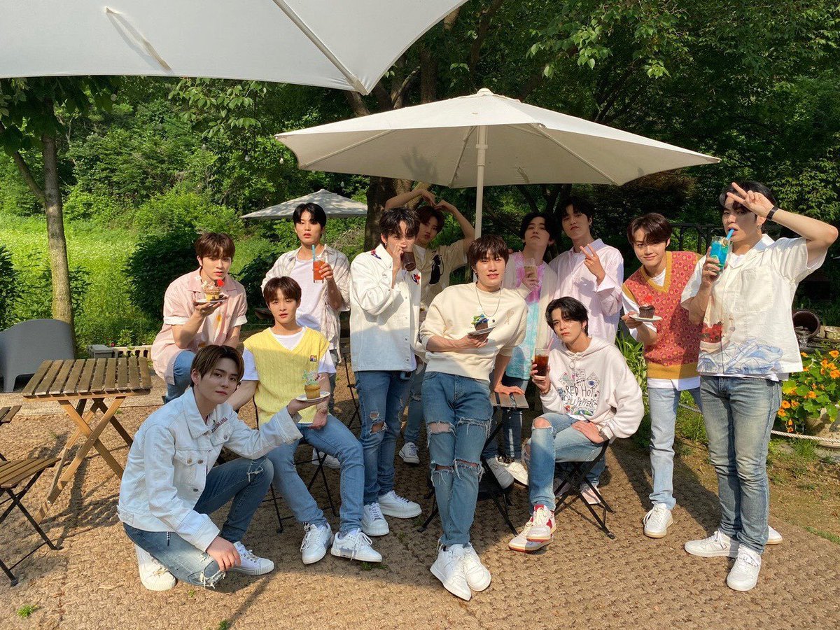 _thiplexxs_'s tweet photo. #TREASURE https://t.co/gZ3yv01UyI