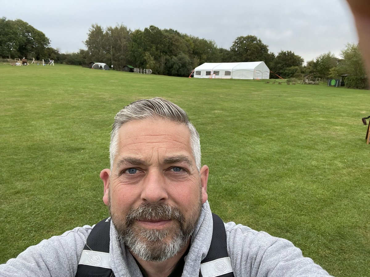 MuddyKneesFS's tweet photo. It’s not raining yet! And I’ve managed to meet @playinwild for breakfast! Not managed to bump into @bluebellmatt but I’m sure it’s only a matter of time! #SustainableForestSchool #ClimateOfHope @FSAForestSchool https://t.co/GaifEE9T81