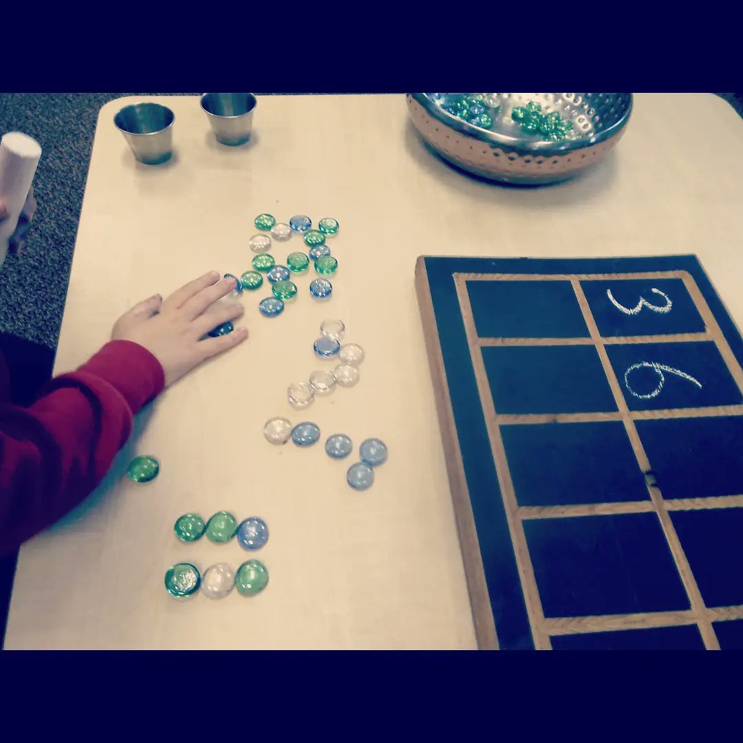 lilliputplay's tweet photo. Learning about Numberblock 1 and counting in ones had this little one asking 
'What else can you count in?'
Having loose parts and a large ten from from @otdrclassrooms was the perfect way or them to investigate this independently.
#childled https://t.co/yIwp5qJEHU