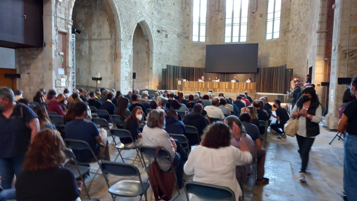 JaumeMarfany's tweet photo. Comença la #ConferènciaNacionalAntirepressiva #AmnistiaYa #Independencia #1Oct https://t.co/tuNV0y9SSu