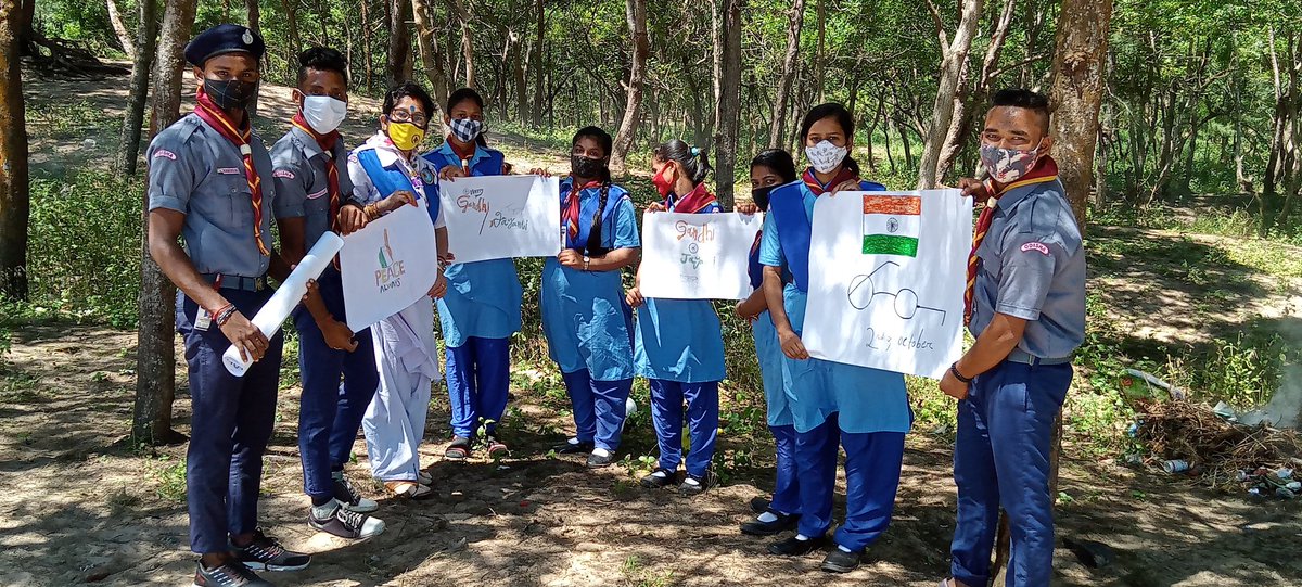 Monalis66742399's tweet photo. Observation of #GandhiJayanti
BEACH CLEANING @SONPUR.
SWACHA AVIYAAN 2.0 @Anamika45485576
@bsgnhq @bsgodisha
@bsgindiaer @Monalis95935857
@EarthologyI @Sangamwc
#mopindia #goodturn #SDGgoals #GoodHealthAndWellBeing #plasticfreeliving #saynotoplastic https://t.co/sxJue2KQ9Q