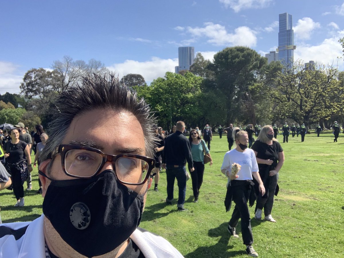 drcameronjones's tweet photo. My body my choice. The #Melbourneprotest was totally peaceful but then the mood of #Vicpol shifted 😢 to become #VicPolBrutality in #Melbourne all because #AustraliaHasFallen due to Gov’t overreach especially by #DanNext over #MedicalTyranny and #NoVaccinemandates in #Covid19vic https://t.co/uJeujy0Ucc