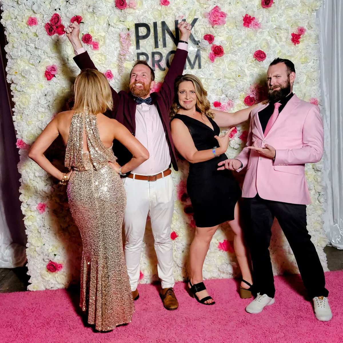 997DJX's tweet photo. The crew looking fresh for @ThePinkProm #pinkprom 🔥 https://t.co/VvPUIhBRs1
