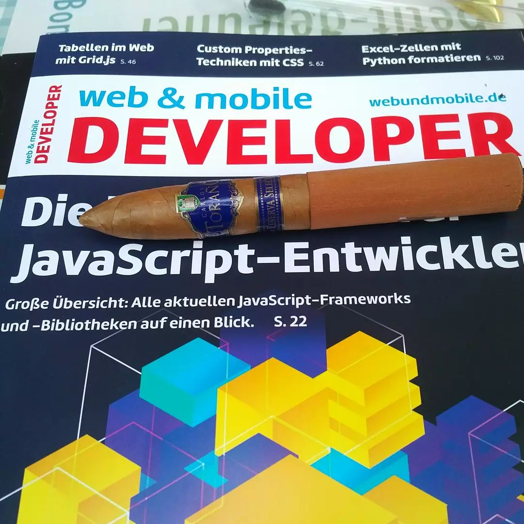 tamhanna's tweet photo. New #webundmobile out. I contributed but a small story on #amazonalexaskills and #amazonalexadevice news, but the rest of the team made sure that this #engineeringmagazine is chock full of interesting stuff. If you can do German, look for it at your…
📸 https://t.co/2mRaBfUgSe https://t.co/EeuafVxm2R