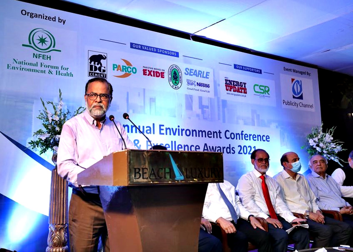 duaforg's tweet image. Dr. Faiyaz Alam General Secretary Dua Foundation is telling the success journey of the Dua Foundation’s initiatives. Dua Foundation is extremely honored to be receiving such an important award as the 18th Annual Environment Excellence Award 2021 by #NFEH.