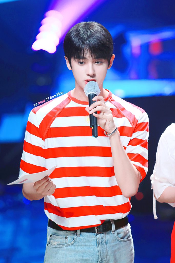 MINKYUPHILS's tweet photo. My heart beats like crazy, I think I've found 'the person who looks best in red in this world'.. That's #KIMMINKYU

#김민규 #민규 #KIMMINKYU https://t.co/e77RLFGad0