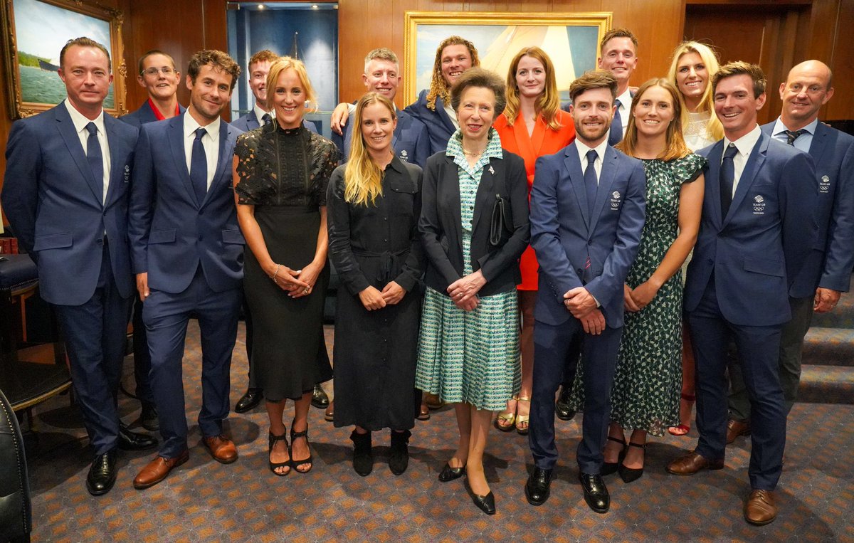 SquiresWindsurf's tweet photo. The dream team back together ☺️.
Great to meet The Princess Royal &amp;
Thanks to super host @royalthamesyachtclub for a special evening and delightful guests.
@teamgb @theroyalfamily @britishsailing https://t.co/DkN76LdKSi