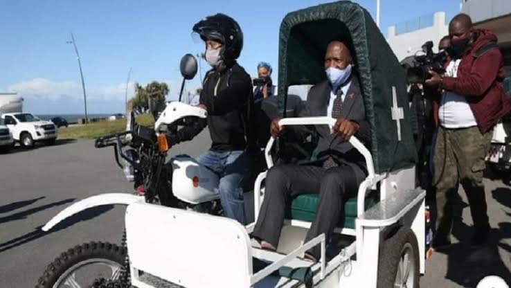 A.S.I.E.L tweet media