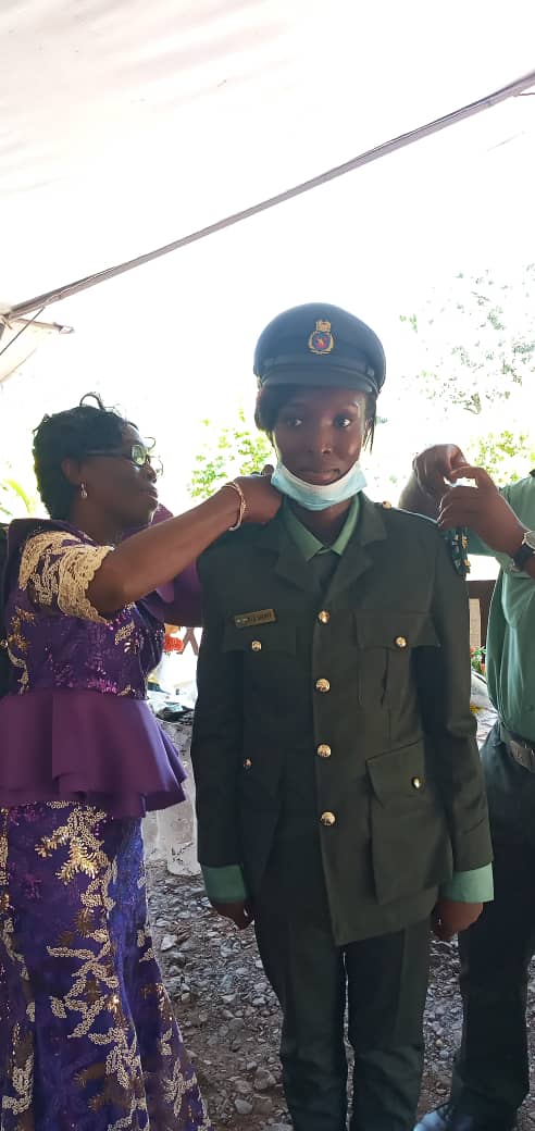 talkwithtee1's tweet photo. Am grateful Lord for your grace in my life...
LT. PIS Sheriff, congratulations on your promotion...
Another day to remember...
Am just your regular kinna girl...
Your truly #RSLAFfinestandcutest #slaydier #solebrity #bosslady https://t.co/a4lJLz5EmC