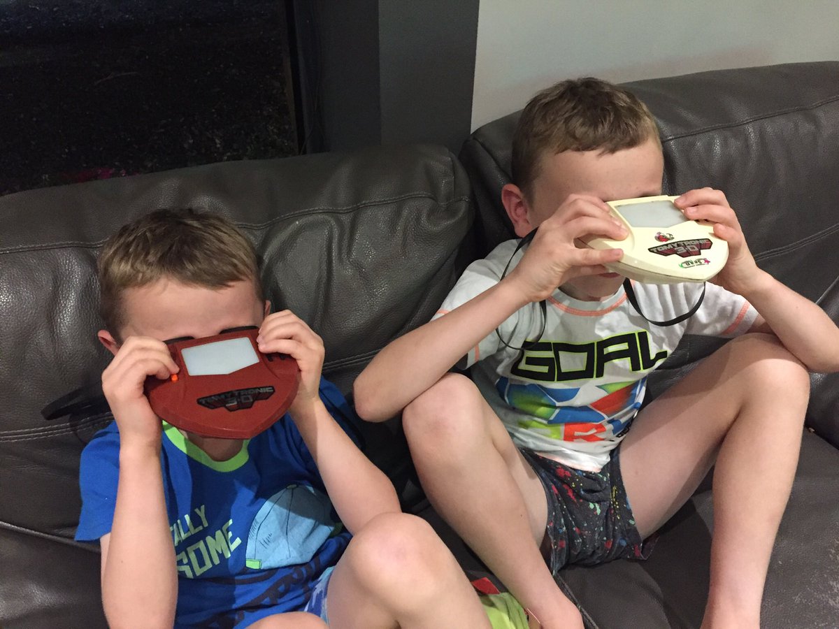 Proud Cavan man resurrects 30 year old toys to find they still work. International Cavan day was last week but this made mine . #tomytronics <a href="/DoubleZCreative/">ᴅᴏᴜʙʟᴇ ᴢ 💥</a> <a href="/TOMYToysUK/">TOMY Toys UK</a> <a href="/TodayFM/">Today FM 💛</a> <a href="/cavancalling/">Cavan Calling</a> <a href="/CavanHour/">Cavan Hour</a> <a href="/ThisIsCavan/">THIS IS CAVAN!</a> <a href="/cavantv/">Cavantv.com</a> <a href="/theanglocelt/">The Anglo-Celt</a> <a href="/NewsonNS/">NorthernSound News</a> <a href="/moefitzpatrick/">Paul Fitzpatrick</a>