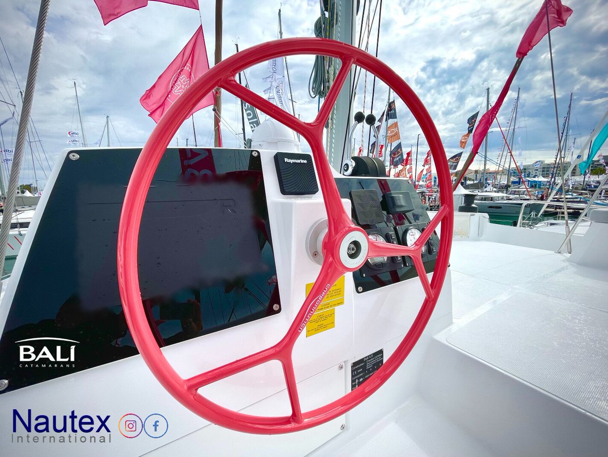Si vous passez par le ponton Bali Catamarans au Grand Pavois de La Rochelle vous pourrez admirez une magnifique barre à roue #Nautex en composite fibre de verre personnalisée !

nautex-international.com/barre-a-roue-f…