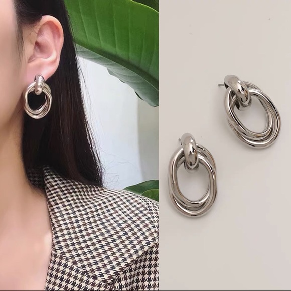 YYC books and Crafts tweet media