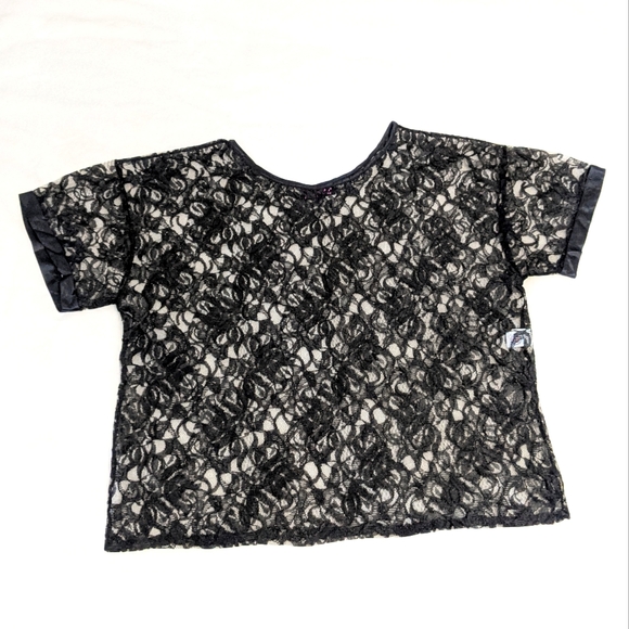 YYC books and Crafts tweet media