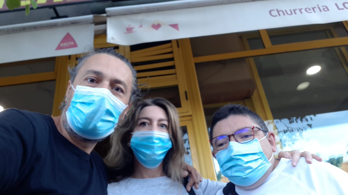 Fútbol Chapas Cáceres Club-Senderismo, comienza su primera jornada de la temporada con un paseo realmente agradable y bonito, comenzamos cogiendo fuerzas y saliendo de nuestra sede para adentrarnos rápidamente en una de las rutas senderistas cerca de nuestra ciudad Cáceres!