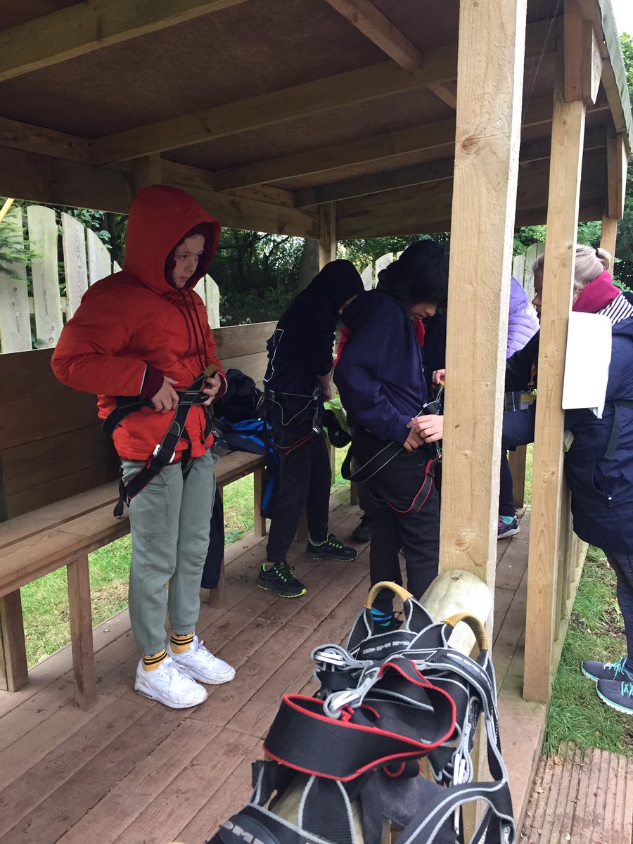 ArnoldLodgeNews's tweet photo. Year 7 are up and we are on to our first activity of the day! https://t.co/iWCDX3XPzA