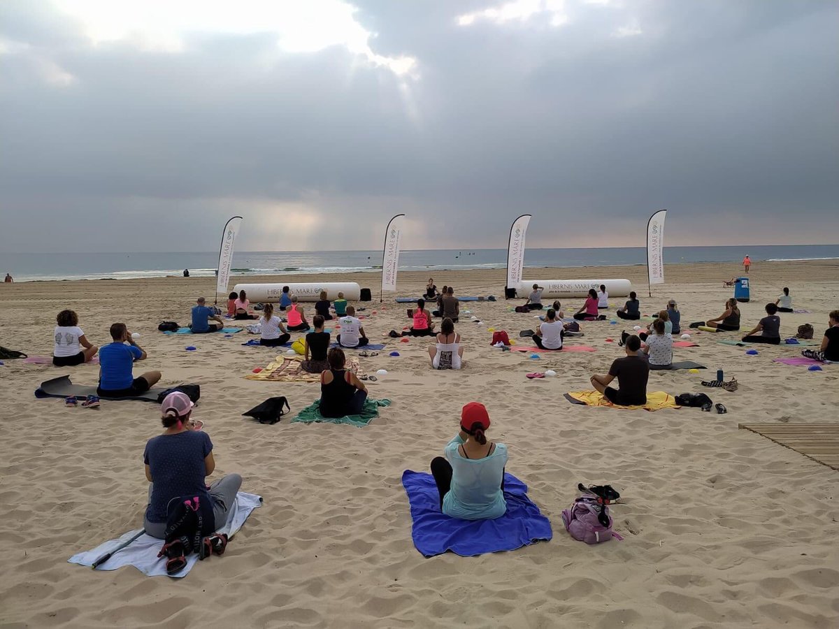 visitphoradada's tweet photo. Buenos días desde la #PlayadeInvierno ⛱🙏💙
Si cuidas y limpias tu interior 💫 lograrás mayor satisfacción y felicidad en tu vida 💛 ¡¡#HibernisMare ha vuelto!! 🎉
#TryYoga #Visitpilardelahoradada #MediterráneoEnVivoySeguro https://t.co/tRJcMV2sUV