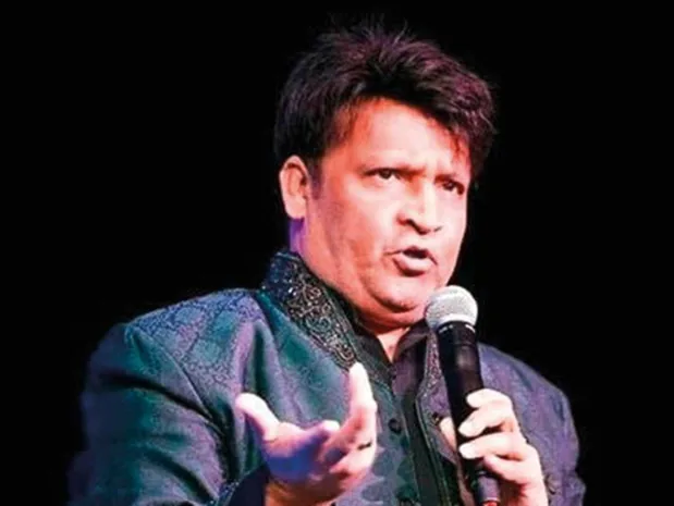 MAQureshiTweets's tweet photo. The legend... is no more with us. 

May you make all those in Heaven smile today :(

#UmerSharif #UmerShareef https://t.co/TTfQ8dIiT1