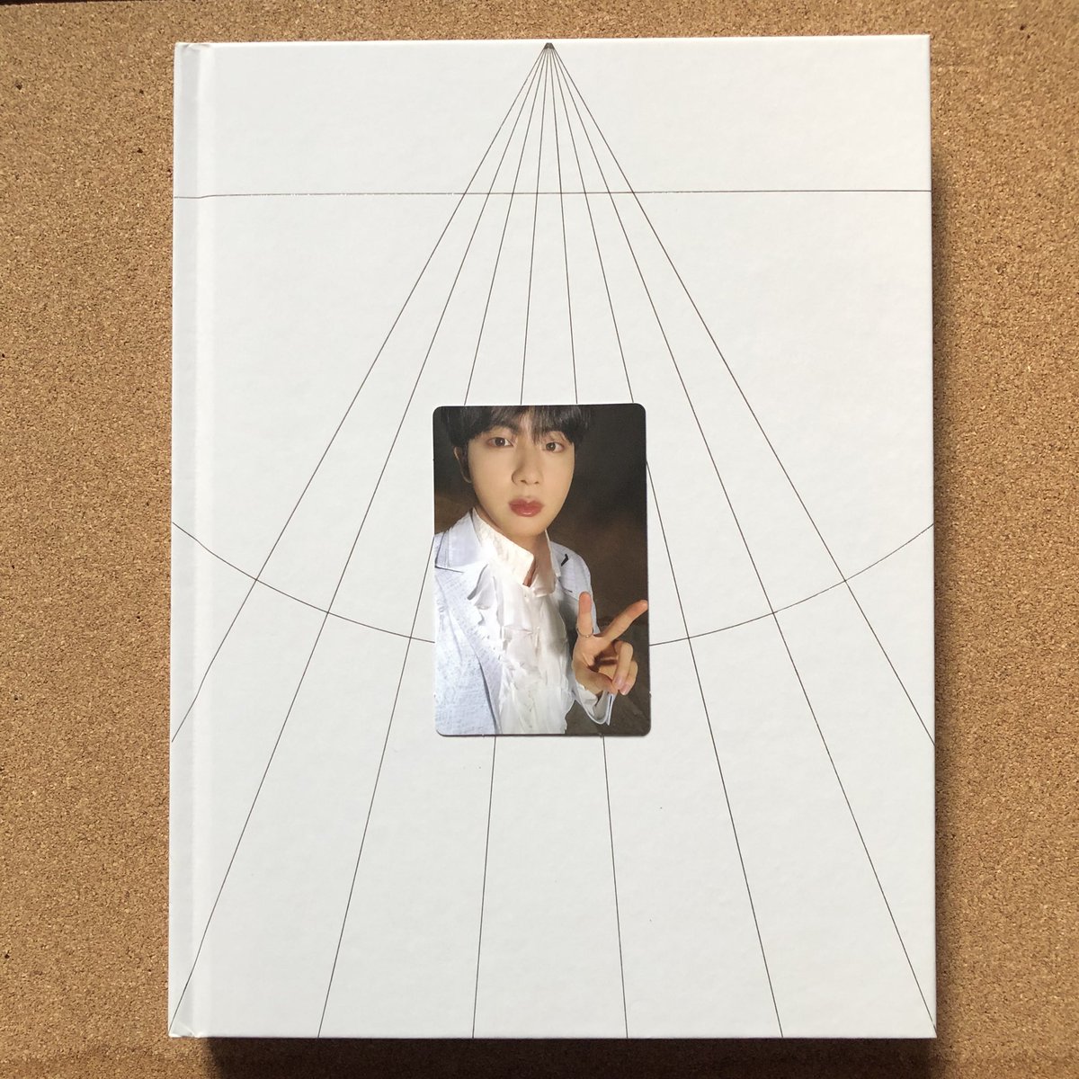 mcflurryonee's tweet image. wts lfb bts ph

MOTS CLUE VERSION (Jin / Seokjin)
💰2300 (negotiable)
– onhand &amp;amp; ready to ship
– complete inclusions
– gcash
– ggx / sco 

dm me if interested ☺️

map of the soul on:e concept photobook clue version Jin Seokjin