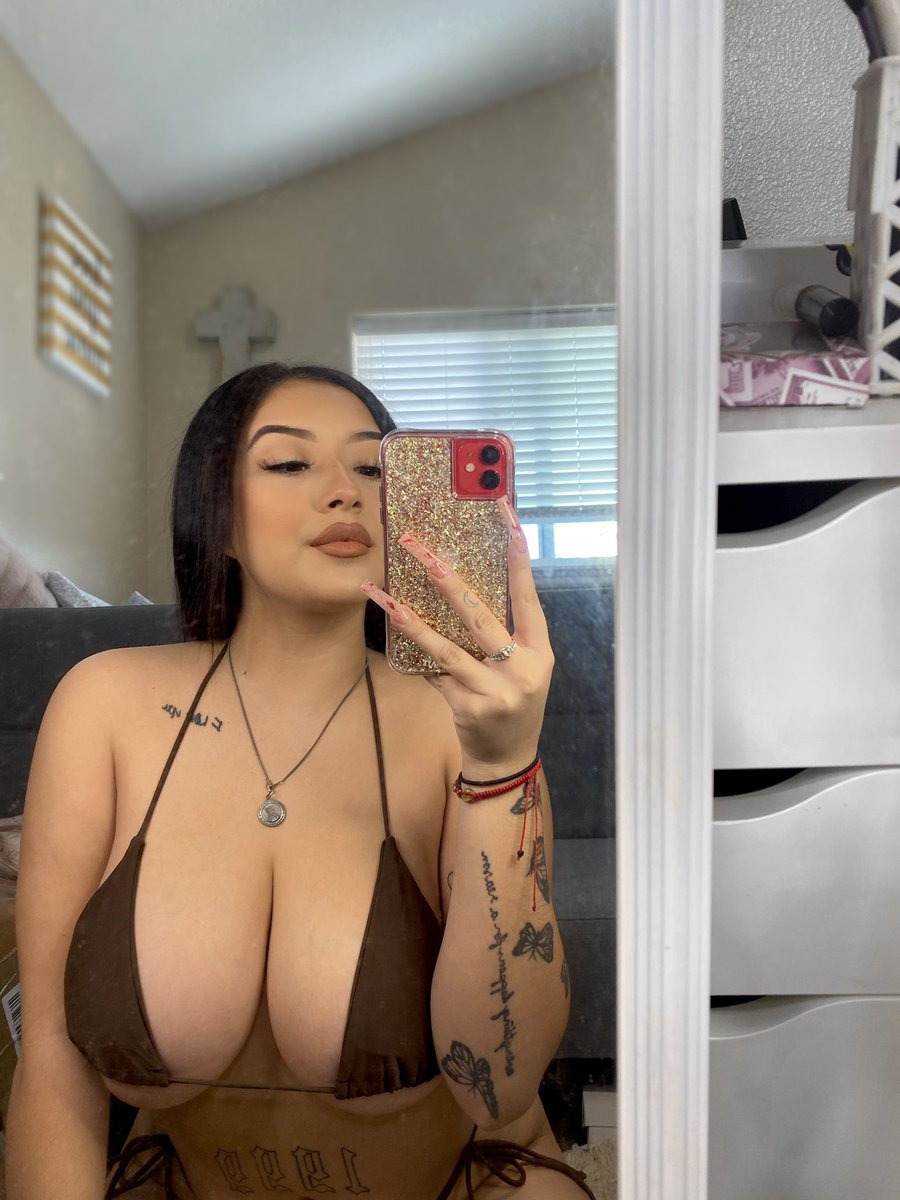 Go follow @SW_BabyyyGirl on http://onlyfans.com/newbabyyygirl.