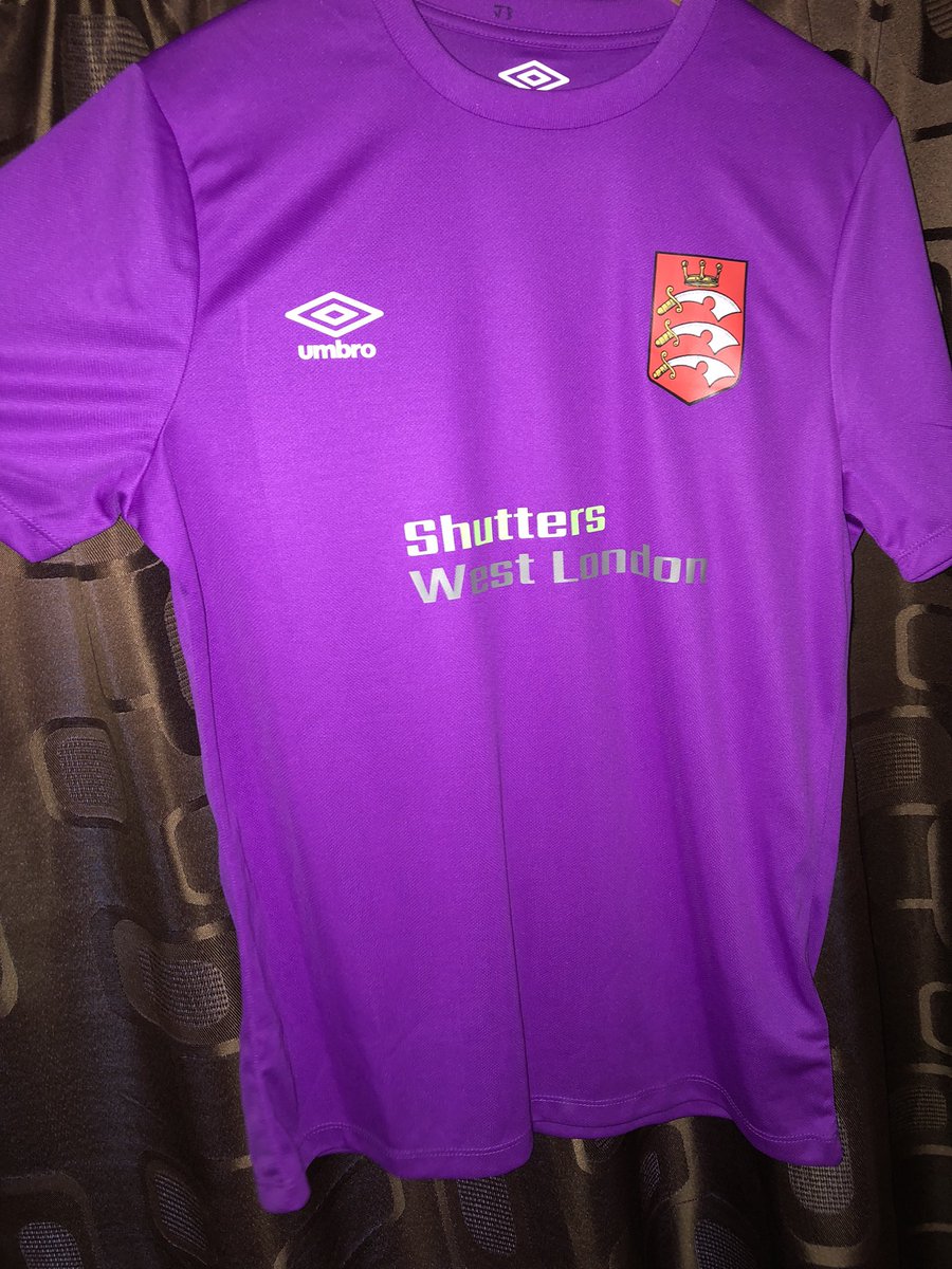 New Goalkeeper shirt too. 💜 #UTA