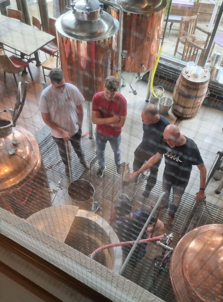 Brewery experience days are back! 

Every Friday and Saturday... treat yourself or treat your beery family and friends to a wonderful experience. 🍻