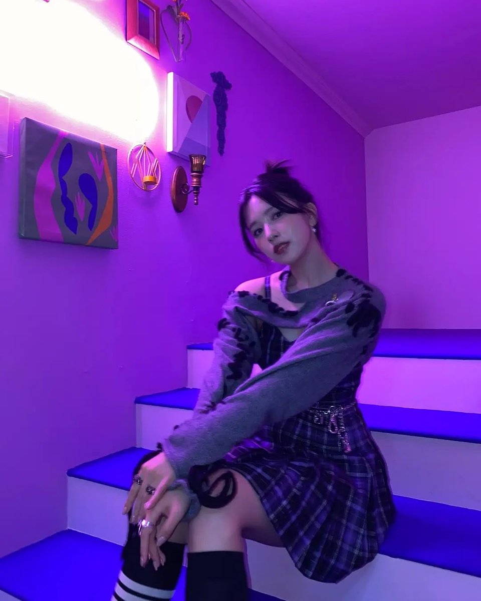 minashourly's tweet photo. #미나 #MINA #TWICE #TheFeels https://t.co/vDcRLlbZ84