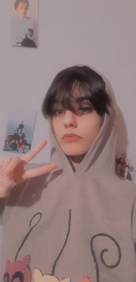 depthyuta's tweet photo. اینم از پیژامه پارتیه من:>

#PyjamaPartyWithKAI
#EXO #Kai
#DONT_FIGHT_THE_FEELING 
@weareoneEXO @B_hundred_Hyun @layzhang https://t.co/GWLpsjKpSe