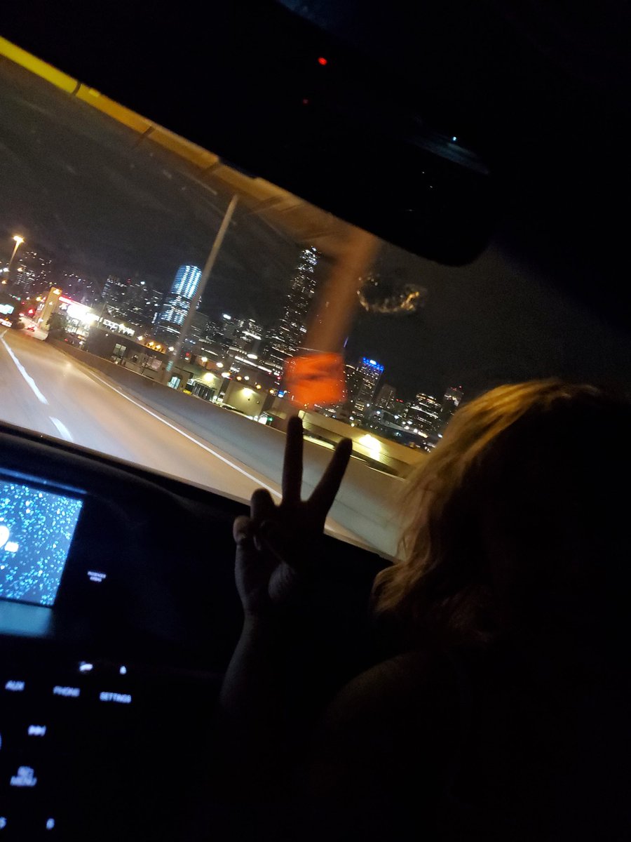 FrankieG7Chi's tweet photo. Last night seeing @SevenLionsMusic & Jasonross was amazing. Great way to kick off the race weekend! Spring awakening today!!!
#RaveWeekend https://t.co/zyeCtjGbRf