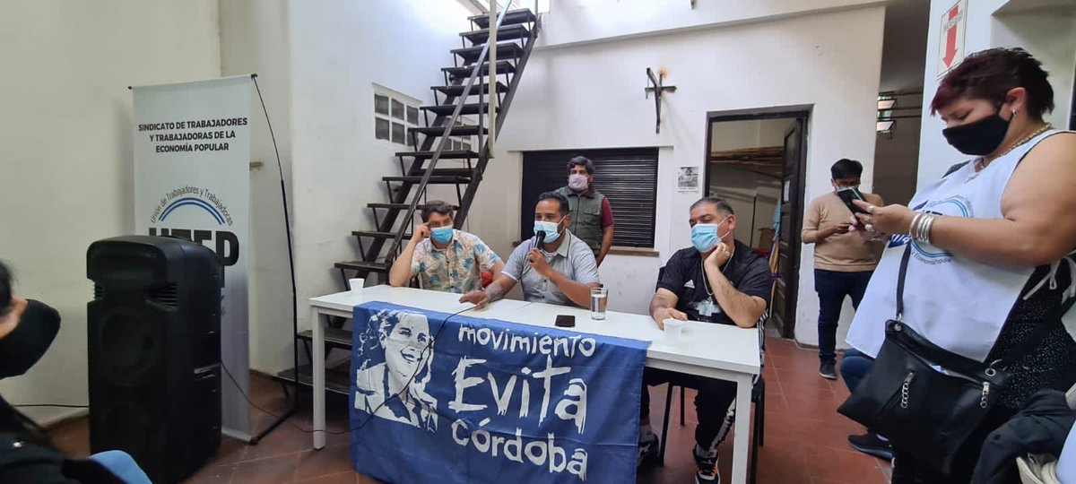 Gestion_TEP's tweet photo. 🔹Realizamos una asamblea con representantes de la rama de trabajadores en espacios públicos de la ciudad de Córdoba, para discutir las distintas necesidades que tiene el sector en la provincia. 

#TrabajarNoEsDelito 
#ArgentinaUnida https://t.co/g6srzHTXKU