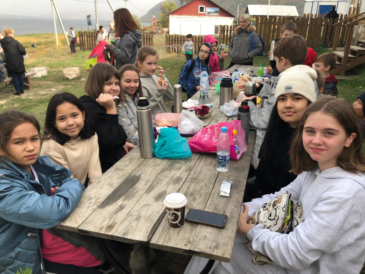 25 сентября в 5 "В" прошел День здоровья в п. Ширяево.