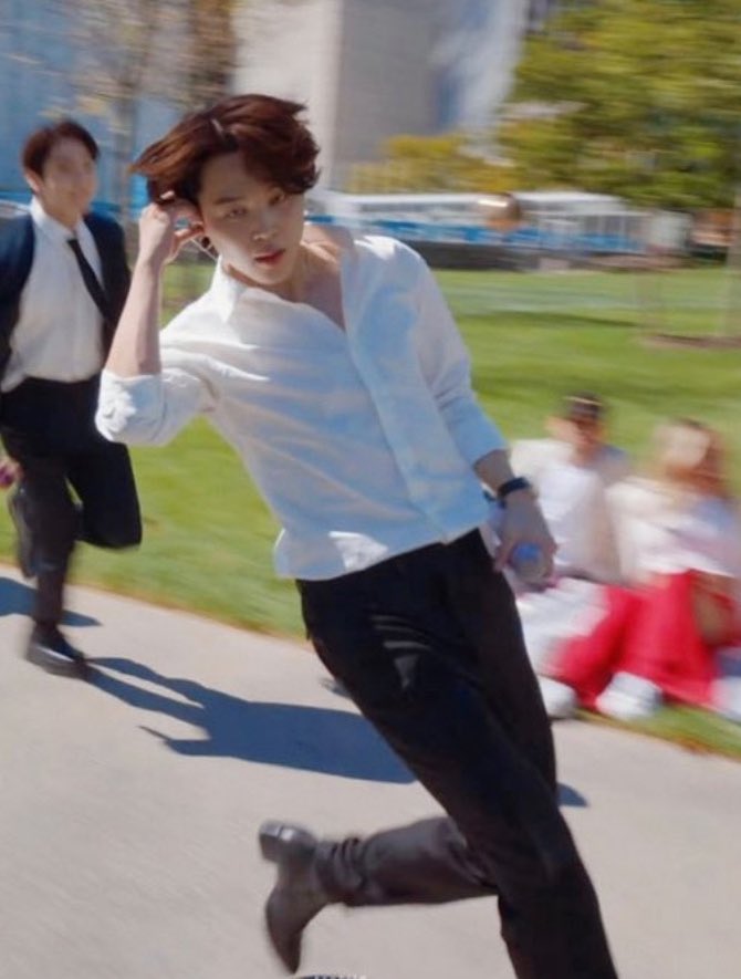 you will NEVER catch jimin’s face slipping