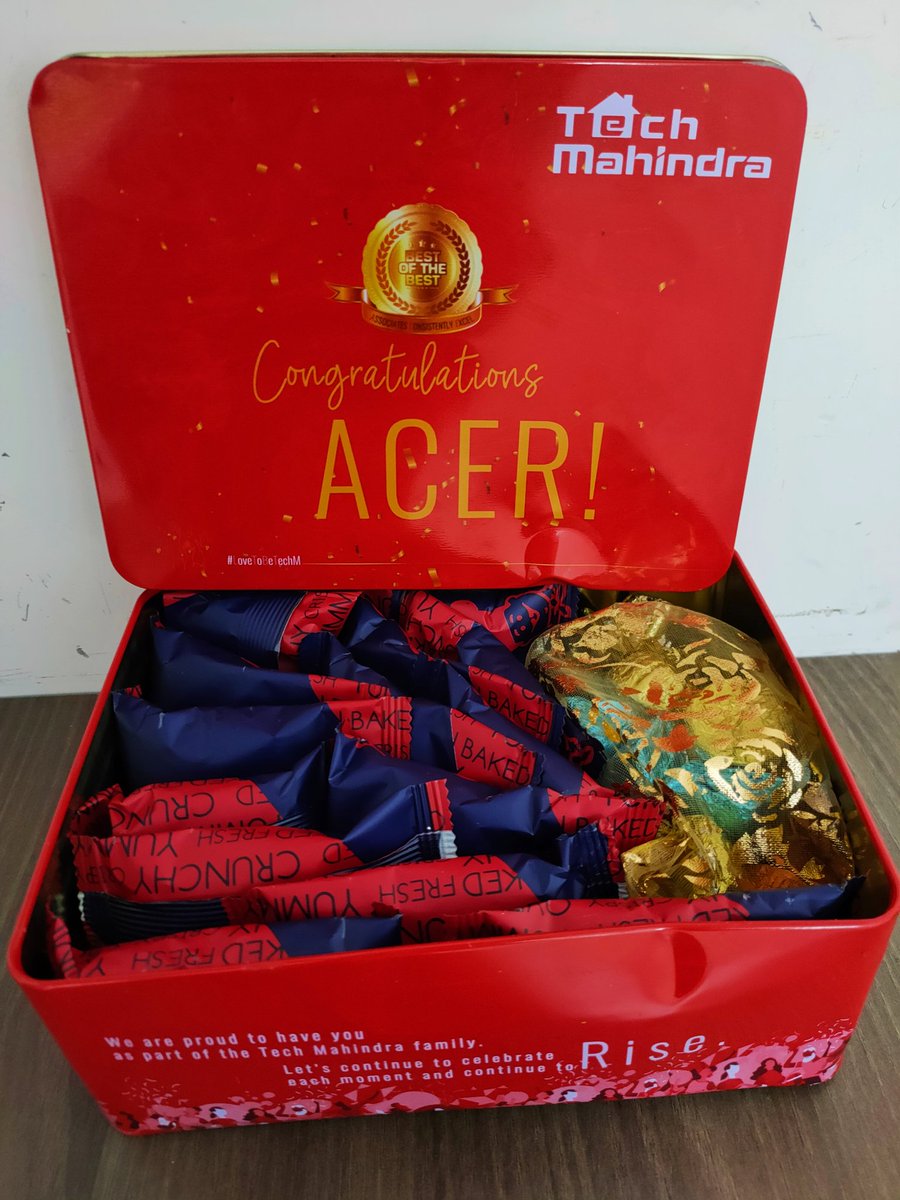 Dharmendran24's tweet photo. This love saga continues its eternel run  #lovetobetechm ❣️❣️ is not just a word but an emotion which reflects the pride of A #techmighty. There is no match to the #RewardsandRecognition initiatives in @tech_mahindra .Proud to have ACED it last 3 years 🔥 @C_P_Gurnani @YogeshsHR https://t.co/ttW6JXajTE