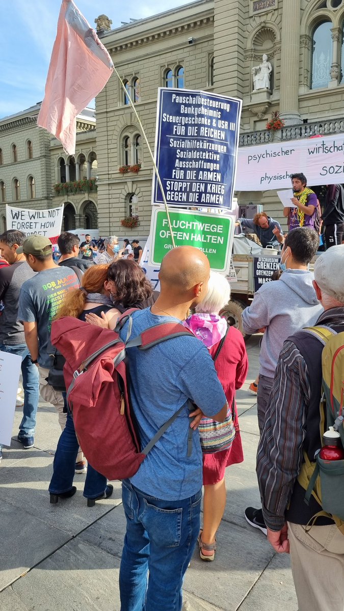 Eindrücklich Kundgebung für ein freies und würdiges Leben der Flüchtlinge