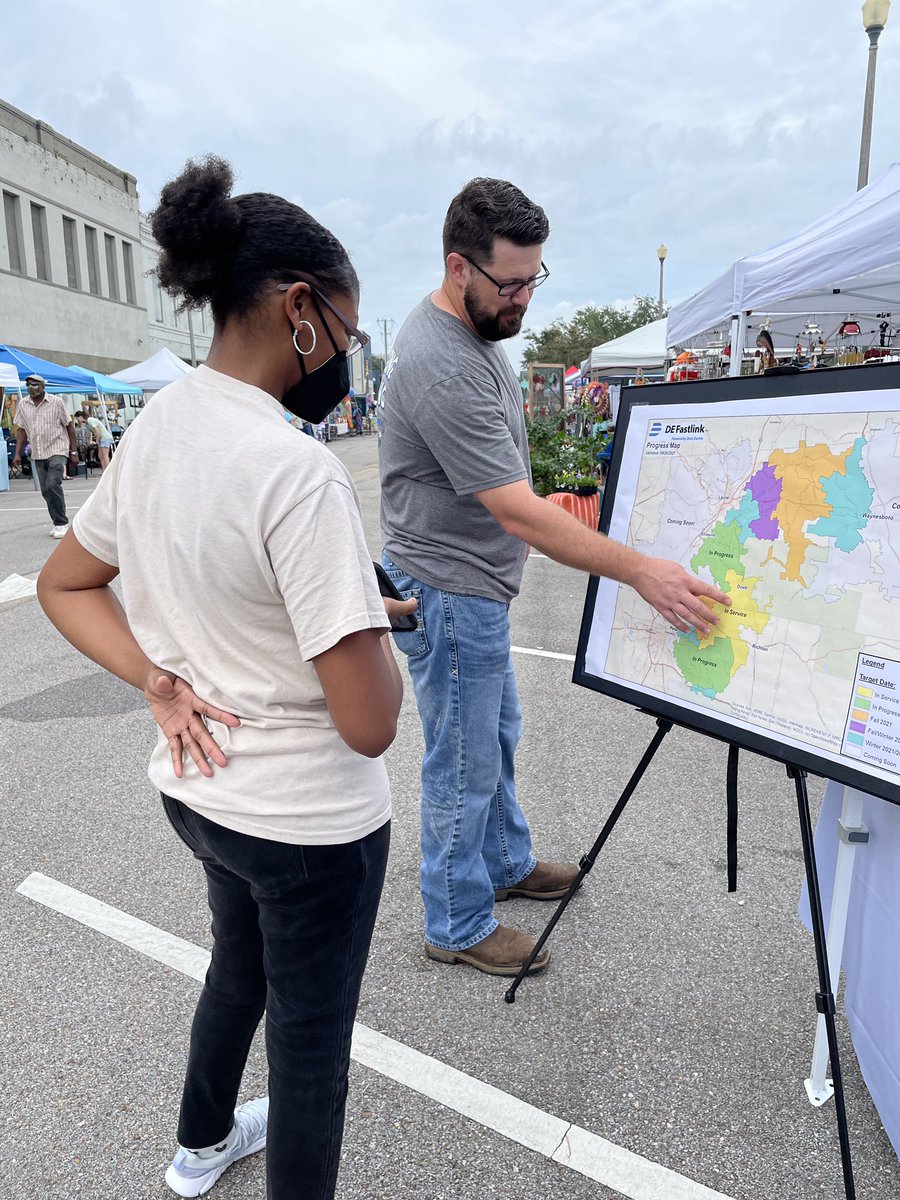 DixieEPA's tweet photo. We are in beautiful downtown Laurel today at the Loblolly Festival. Come by our tent to see how you can get linked with DE Fastlink! 

#getlinked #connectMS #zapthegap. https://t.co/8Is3StOXxl