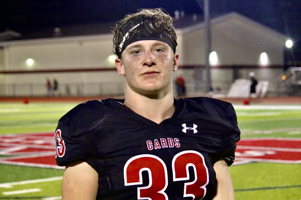 Melissa 2023 MLB Jayson Cave is my JYD of the Week. 🐶

This man had an out of body experience last night on the field. Cave played lights out on the second level of his defense blowing up any whiff of an attack from Argyle. Physical sure tackler.

#txhsfb | <a href="/dctf/">Dave Campbell's — TexasFootball.com</a> + <a href="/GPowersScout/">Greg Powers 🏟️</a>