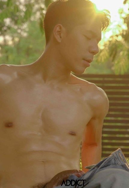 TDara13's tweet photo. @krittapatnimng1 แสดงออกถึงความรัก 🙈🍆 https://t.co/hlToXJZ6XU