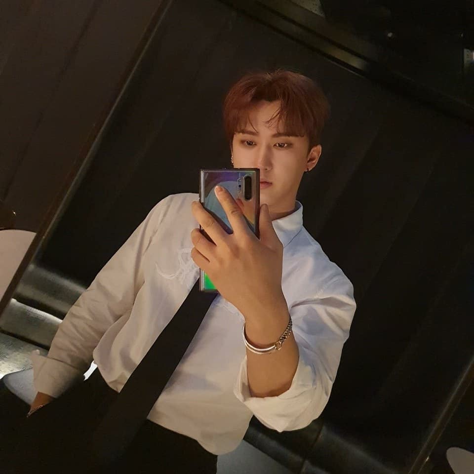 LIN0ART's tweet photo. por deus o changbin não tem piedade mesmo https://t.co/0se4B0lduz