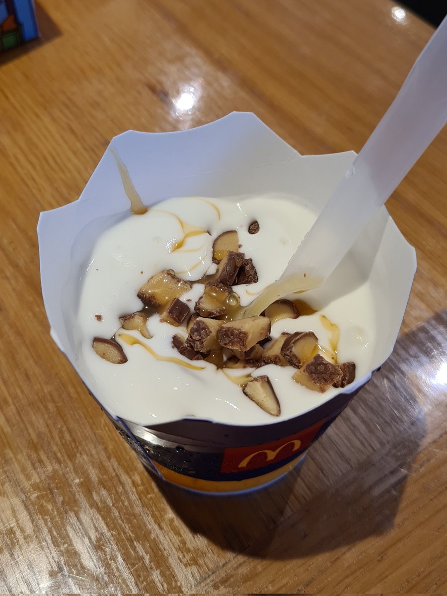 ckerswell's tweet photo. @McDonaldsUK... when you have to make your own McFlurry because apparently the restaurant has run out of toppings... not quite sure why your staff couldn't have popped across to the supermarket to get more toppings like we did 🤷‍♂️ #CadburyFudge https://t.co/1IRRlX5Cen