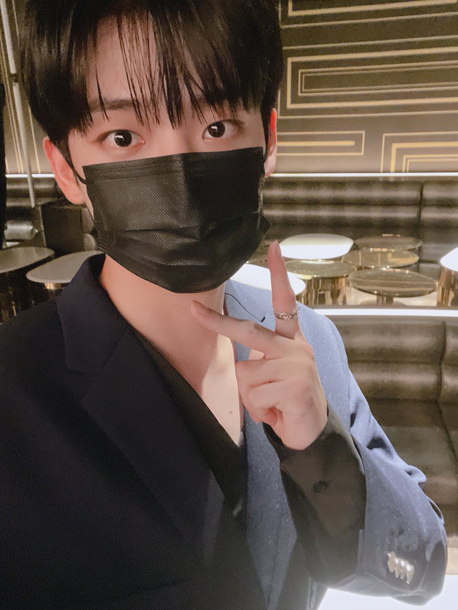 ًJungmo. tweet media