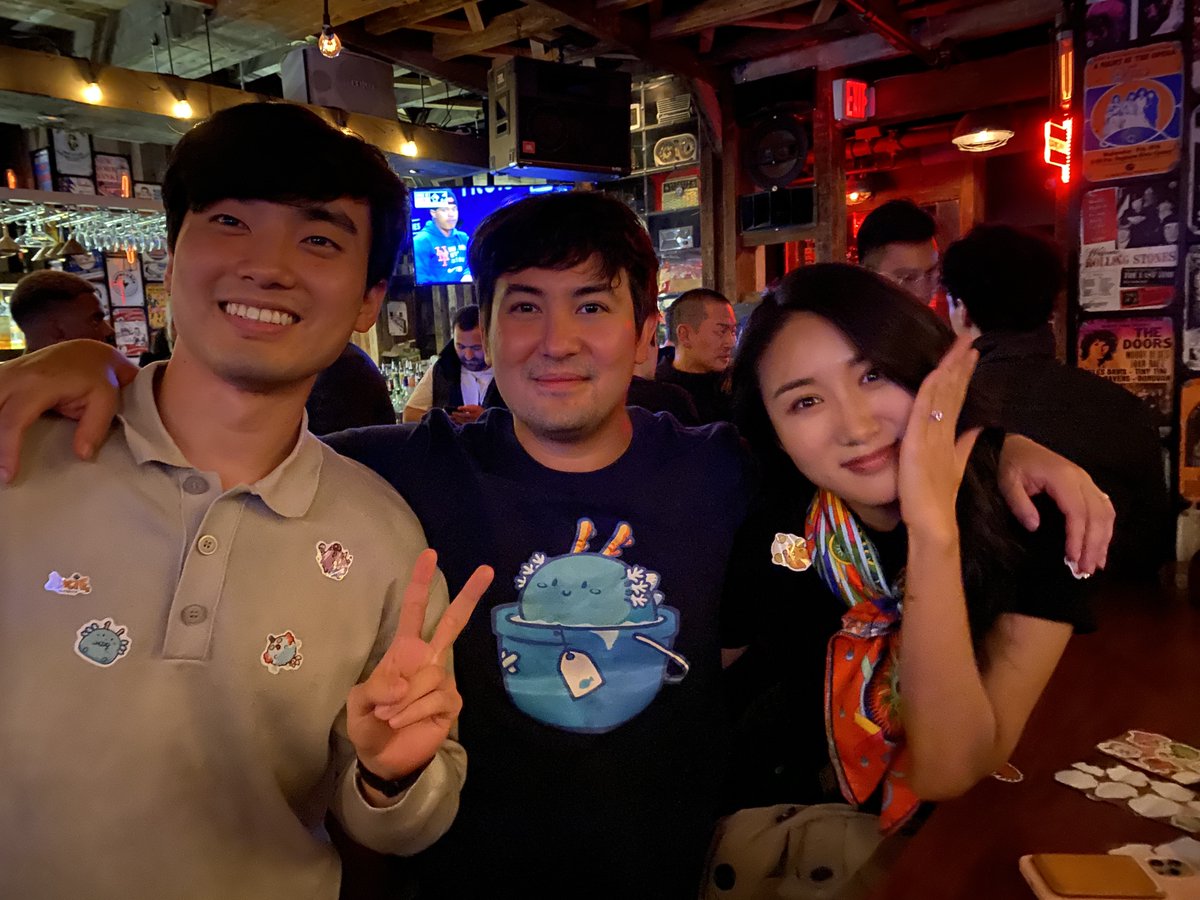 harangju's tweet photo. It was surreal to meet Lunacians IRL. They were all so kind, inspiring, and chill. Proud to be a part of the @AxieInfinity community.
@S__THER @Jihoz_Axie @vesakaxie @KmanuS88 @orca_woh @KojisanNFT @brycent @Brook_Hawk @thatjdorguy @Smartalecc5 @peterpme @realcabreraRSS https://t.co/rJEZfmMDXL