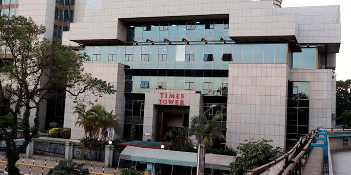 NationBreaking's tweet photo. KRA COLLECTS Sh476.646bn, surpassing FY 2021-2022 Quarter One revenue target by 14.992bn, KRA boss Githii Mburu announces. https://t.co/pOEVymaVAW