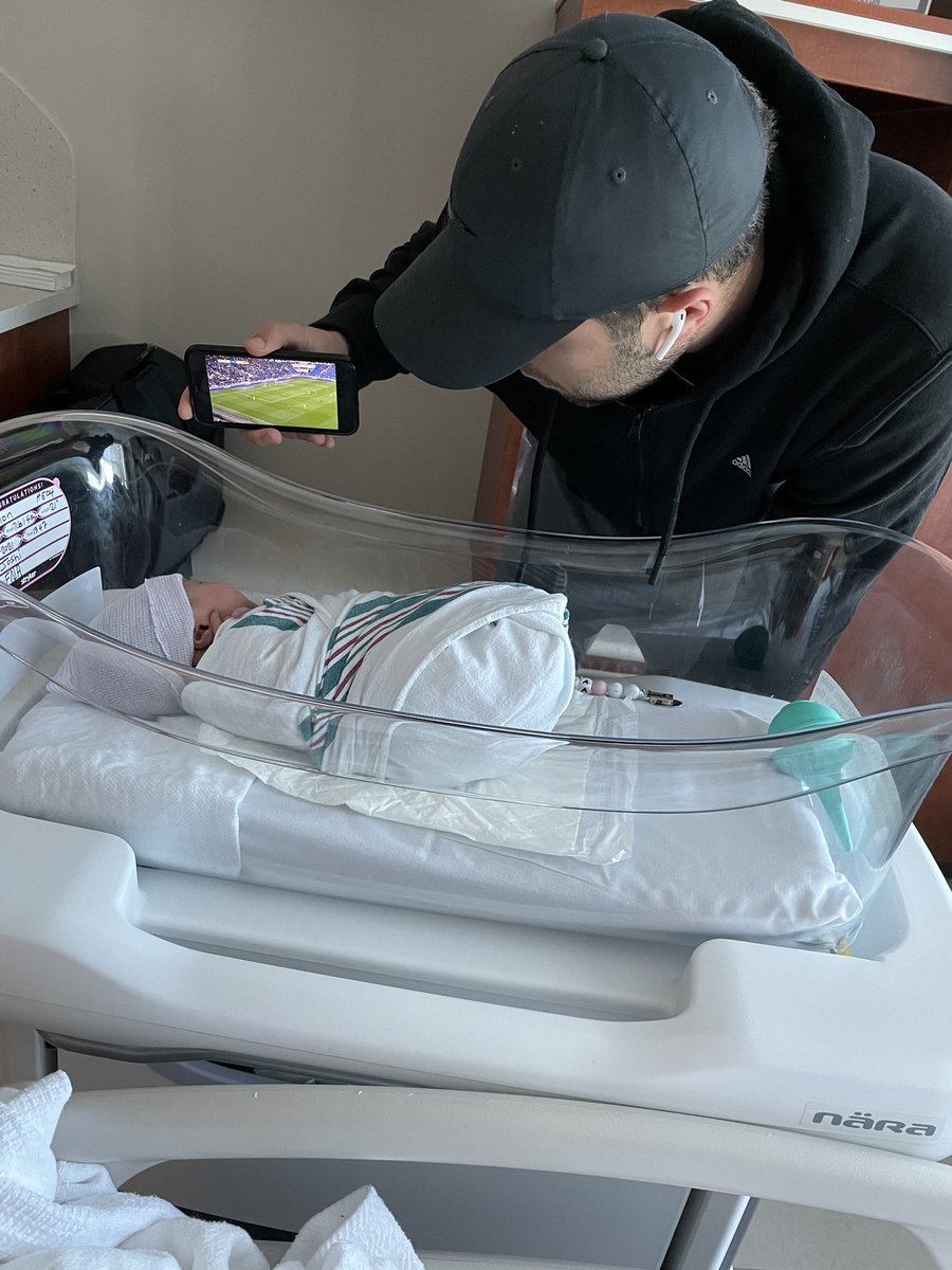 ZacLONDON_31's tweet photo. Not even a day old! Come on @ReadingFC https://t.co/iHRgxNDmTP