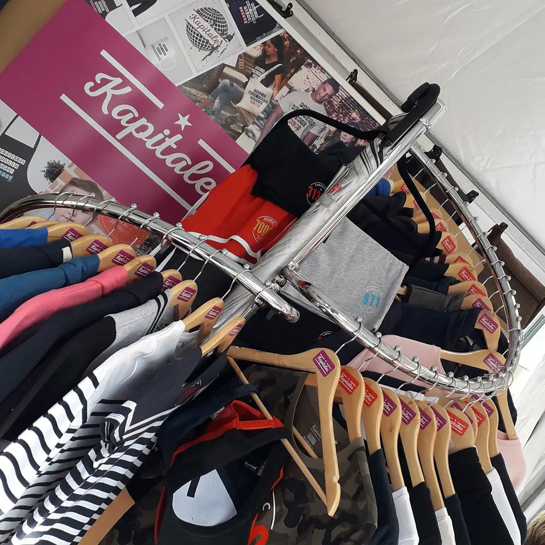 KapitalesOff's tweet photo. @KapitalesOff au salon "Fabriqué en Occitanie, Priorité au local" aujourd'hui à Toulouse ! 

Avec le soutien de la région @Occitanie et @CaroleDelga

#tissueconomiquelocal #region #mavilleestkapitales #conceptoriginal https://t.co/uquwhnzPmJ