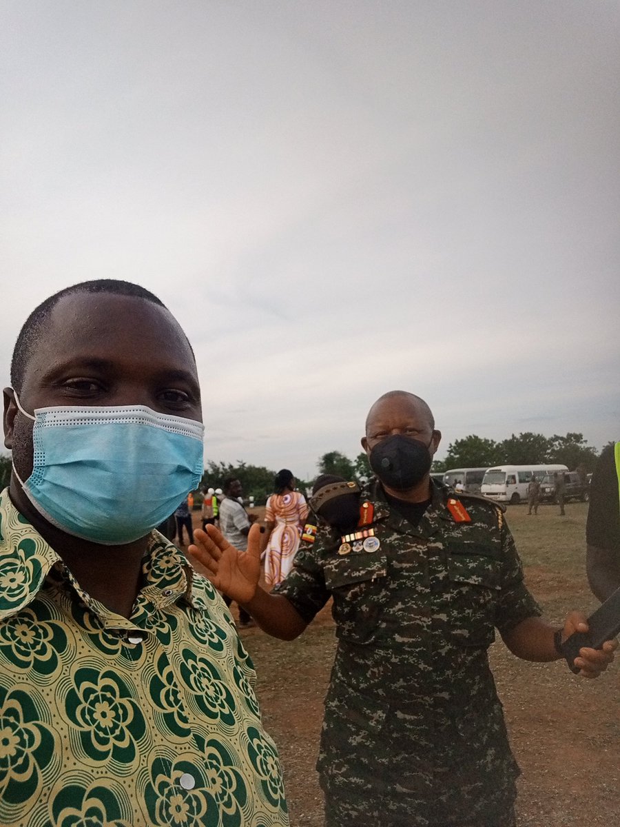 MusanaEric4's tweet photo. When you meet the commander,  securing the future is a guarantee.  Thank you our CDF https://t.co/vHQnH1Kr6K