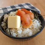 混ぜて乗せるだけで作れちゃうお手軽さ!明太子やバターを使った混ぜご飯レシピ!