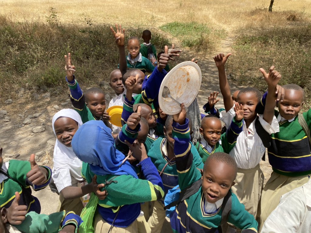 STEMM7's tweet image. Every child deserves a school lunch. Since starting our feeding program with 8 local primary schools we have seen an increase in attendance, test scores, and the number of children moving into secondary school. #feedingprogram #arusha #Tanzania #childrenofstemm #ngo #schoollunch