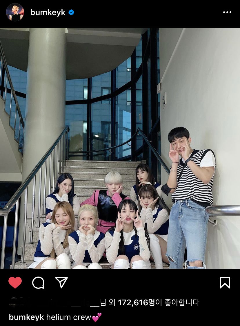 FrantiCloVe__2u's tweet photo. 김기범 디테일 봐,,
여댄들 옷 짧은 거 다리 안 나오게 잘라서 올려줬어
오른쪽이 댄서분 인스타에 올라온 건데  비교해보니깐•• 응
이 남자 어케 안 사랑하나요? https://t.co/mymUVolUkI